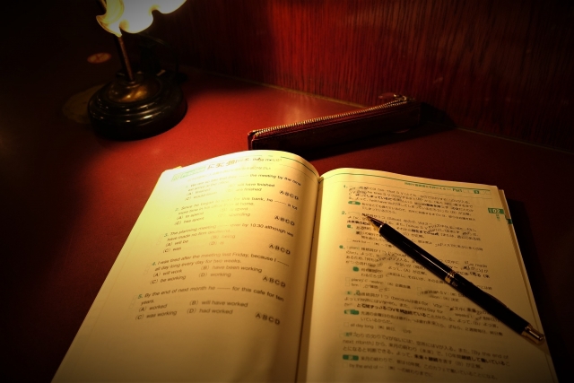 4f6c05a39d694b93c5dba98a3a9b9dc4_s.jpg